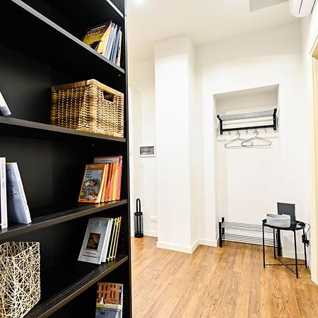 Top Living Apartments - Porta Susa Turin Ngoại thất bức ảnh
