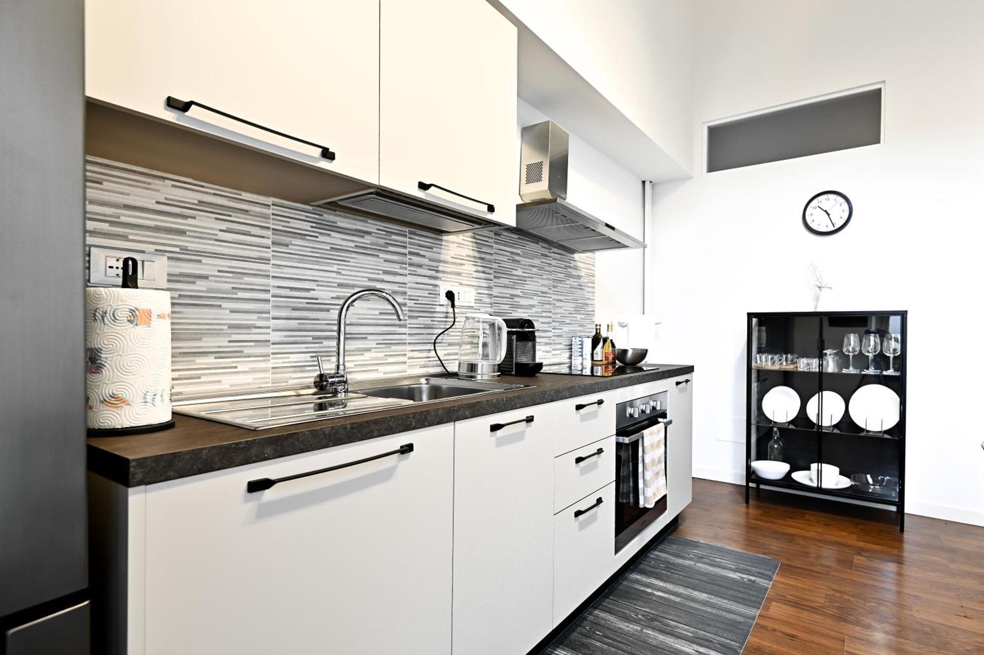 Top Living Apartments - Porta Susa Turin Ngoại thất bức ảnh