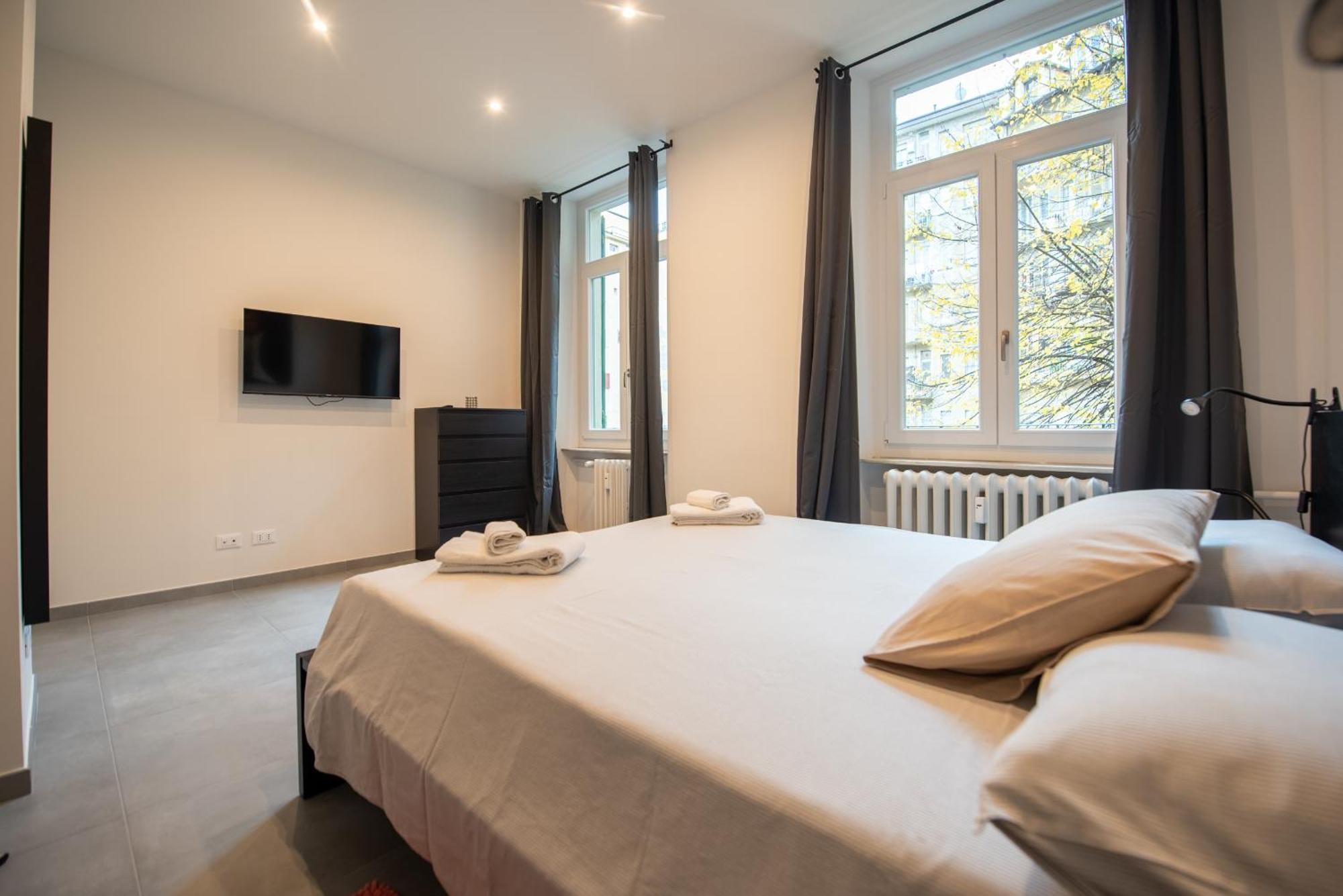 Top Living Apartments - Porta Susa Turin Ngoại thất bức ảnh